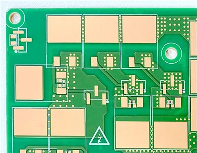 Pengekod PCB